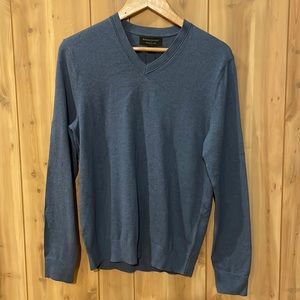 Banana Republic Factory Men’s Blue V-Neck Sweater - New